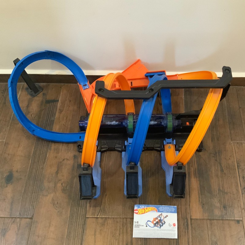 Hot Wheels Ultraloop set